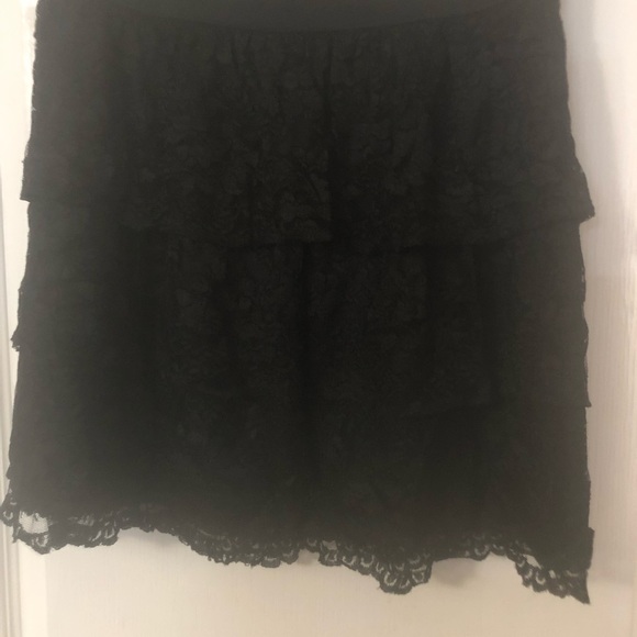 Womens lace ruffle skirt - Picture 7 of 9